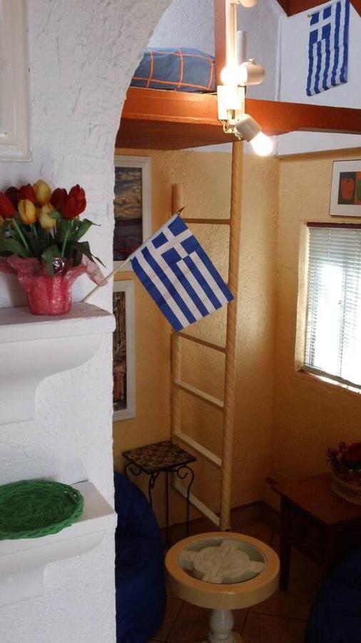 Greek Cottage Playas De 티후아나 외부 사진