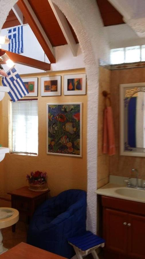 Greek Cottage Playas De 티후아나 외부 사진