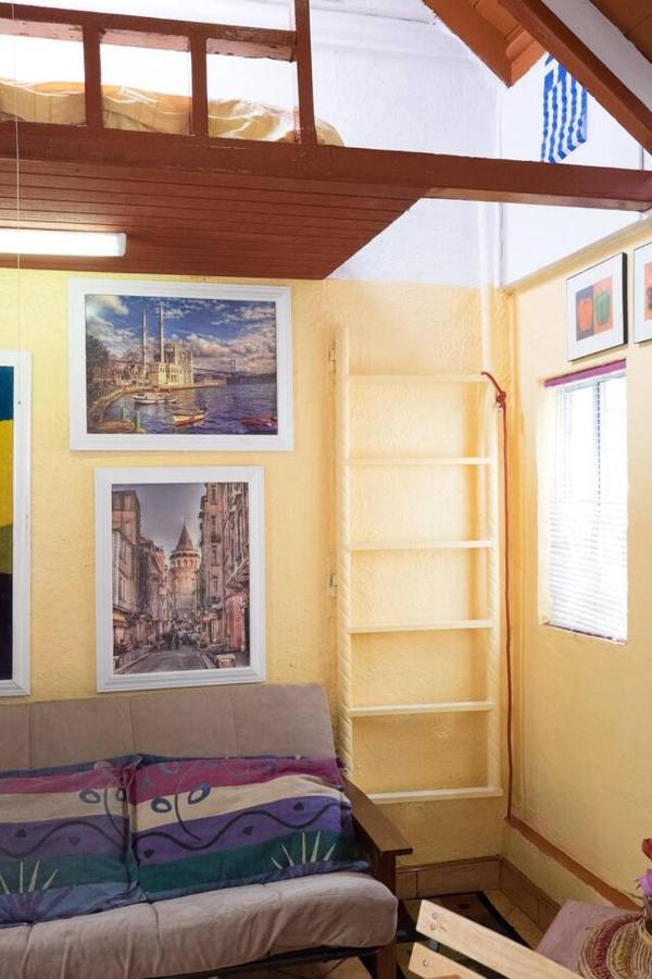 Greek Cottage Playas De 티후아나 외부 사진