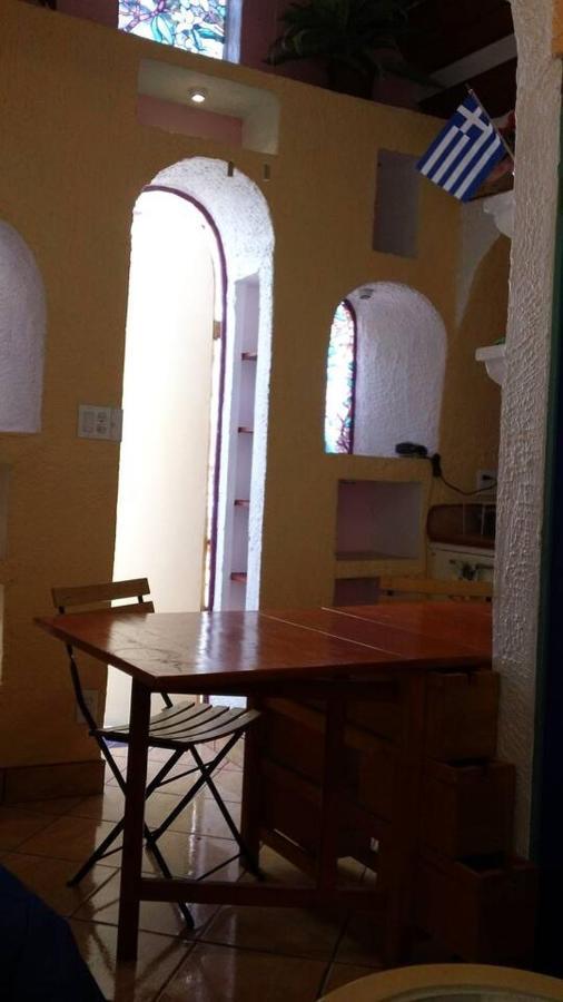 Greek Cottage Playas De 티후아나 외부 사진